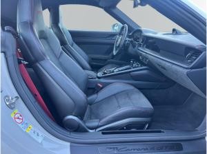 Porsche 911 /992 Carrera 4 GTS Cabrio*BOSE*PDLS*Chrono*