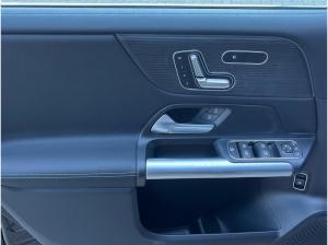 Mercedes-Benz B 200 Progressive Distronic Rückfahrkamera AHK