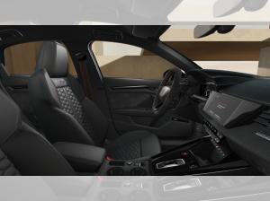 Audi RS3 Limousine Sportabgasanlage SONOS Rückfahrkamera Assistenzpaket Fahren+Parken I Wartung +42€
