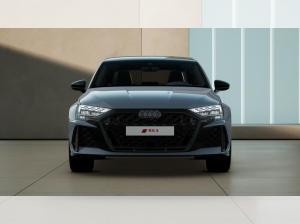 Audi RS3 Limousine Sportabgasanlage SONOS Rückfahrkamera Assistenzpaket Fahren+Parken I Wartung +42€