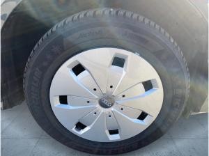 Audi Q2 advanced 35 TFSI AHK FLA Sportfw Navi 19Ž