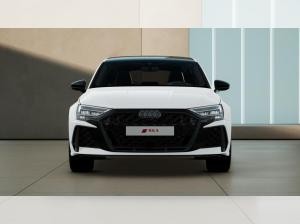 Audi RS3 Sportback Panoramadach Rückfahrkamera Designpaket rot I Wartung +42€