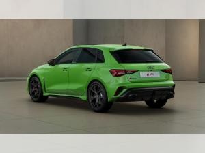 Audi RS3 Sportback Panoramadach Exterieur Carbon Rückfahrkamera Navi Assistenzpaket Fahren+Parken I Wartung +