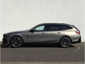 BMW 530 530e Touring M SPORT+PANO+AHK+KAMERA+B&W SOUND
