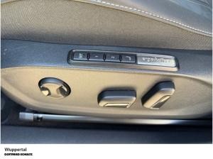 Volkswagen ID.7 Tourer Pro 210 kW LED NAVI AHK KAMERA SHZ PDC LM