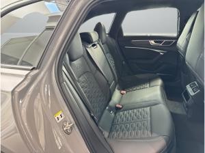 Audi RS6 Avant performance quattro tiptronic HUD