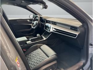 Audi RS6 Avant performance quattro tiptronic HUD