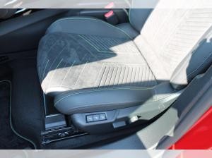 Peugeot 2008 GT Hybrid 145 e-DSC6