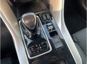 Mitsubishi Eclipse Cross 2.4 Plug-IN 4WD 360 Grad Kam Navi