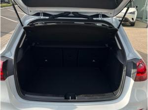 Mercedes-Benz A 200 Progressive Multibeam-LED Rückfahrkamera