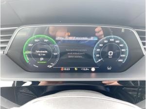 Audi Q8 e-tron advanced 50 qu. ParkAss 360 21Ž ACC