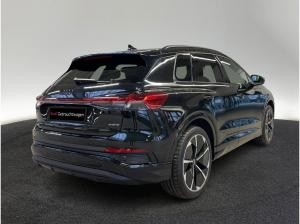 Audi Q4 e-tron 45 quattro Pano Matrix Kamera AHK Navi ACC