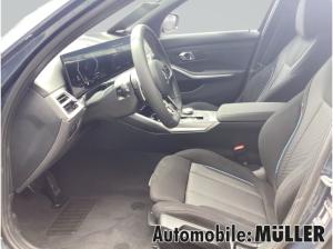 BMW 320 d Touring M Sport Mild-Hybrid EU6e  Park-Assistent