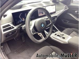 BMW 320 d Touring M Sport Mild-Hybrid EU6e  Park-Assistent