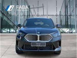 BMW iX2 eDrive20 M Sportpaket HK HiFi DAB LED RFK