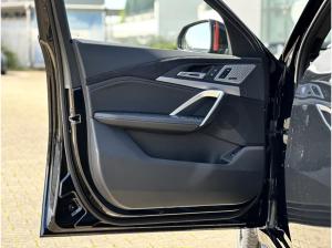 BMW iX2 eDrive20 M Sportpaket HK HiFi DAB LED RFK