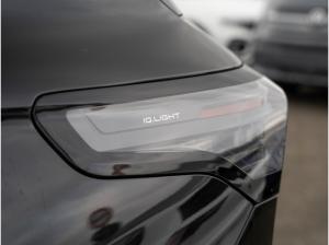 Volkswagen Tiguan "R-LINE" 1.5 l TSI eHybrid 6-Gang-DSG MATRIX-BLACK-STYLE-LM20-LEDER-AHK