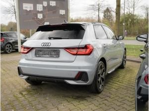 Audi A1 Sportback 35 TFSI 	 2 x S line ACC LED Navi Klima Sonos LM18