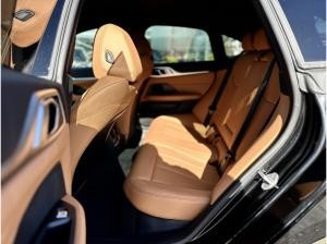 BMW i4 eDrive35 Gran Coupé M Sportpaket HiFi Driving Assistant