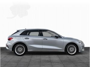 Audi A3 Sportback advanced 35 TFSI S tronic Matrix LED Navi Ganzjahresreifen  Sportfahrwerk Ambiente-Lichtpa