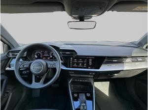 Audi A3 Sportback advanced 35 TFSI S tronic Matrix LED Navi Ganzjahresreifen  Sportfahrwerk Ambiente-Lichtpa
