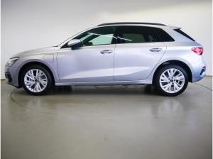 Audi A3 Sportback 40 TFSI e advanced S tro. LED AHK virt. Cock.+