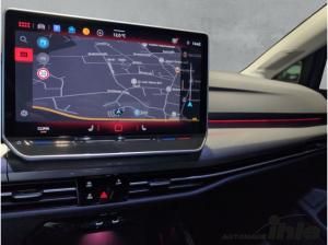 Volkswagen Golf VIII 2,0 TDI DSG Style AHK+18''+HEADUPDISPLAY