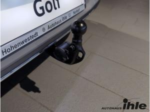 Volkswagen Golf VIII 2,0 TDI DSG Style AHK+18''+HEADUPDISPLAY
