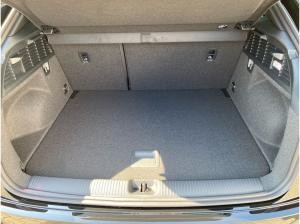 Audi Q2 35 TFSI 2x S line AHK Sonos Matrix Kamera