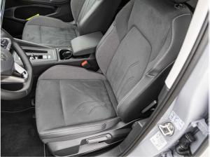 Volkswagen Golf VIII 1.5 eTSI "Life" DSG LED Digital Cockpit ACC EPH DAB