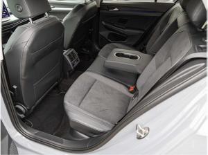 Volkswagen Golf VIII 1.5 eTSI "Life" DSG LED Digital Cockpit ACC EPH DAB