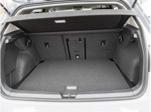 Volkswagen Golf VIII 1.5 eTSI "Life" DSG LED Digital Cockpit ACC EPH DAB