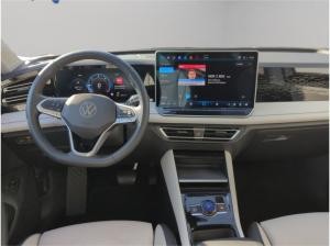 Volkswagen Tiguan Elegance 2.0 TDI DSG AHK,Pano,STD-HZG.,