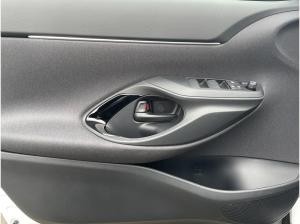 Toyota Yaris Cross 1,5 Hybrid 130PS 4x2 Teamplayer Winter-Paket**Verschiedene Farben vorrätig**