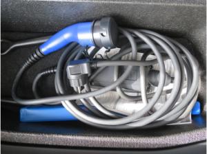 Subaru SOLTERRA Solterra AWD Platinum Matrix LED Leder Navi el. Sitze