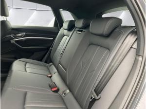 Audi Q8 e-tron 55 quattro advanced*MATRIX*NAVI-PLUS*AHK*HUD*20ZOLL*LEDER