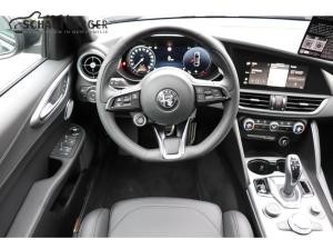 Alfa Romeo Giulia **SOFORT verfügbar** Veloce Q4 2.0 Turbo 16V EU6e El. Fondsitzverst. Navi Leder Digitales Co