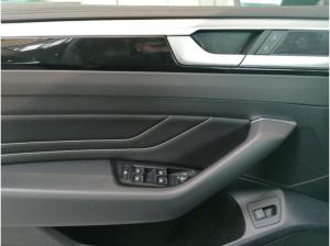 Volkswagen Arteon Shootingbrake R-LINE 2.0TDI DSG ACC.5J-G.AHK.KAMERA.NAVI+VC.HUD.LED.APP-C.4xSHZ