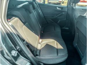 Ford Focus Turnier 1.0 ST-Line Navigation LED