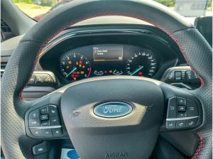 Ford Focus Turnier 1.0 ST-Line Navigation LED