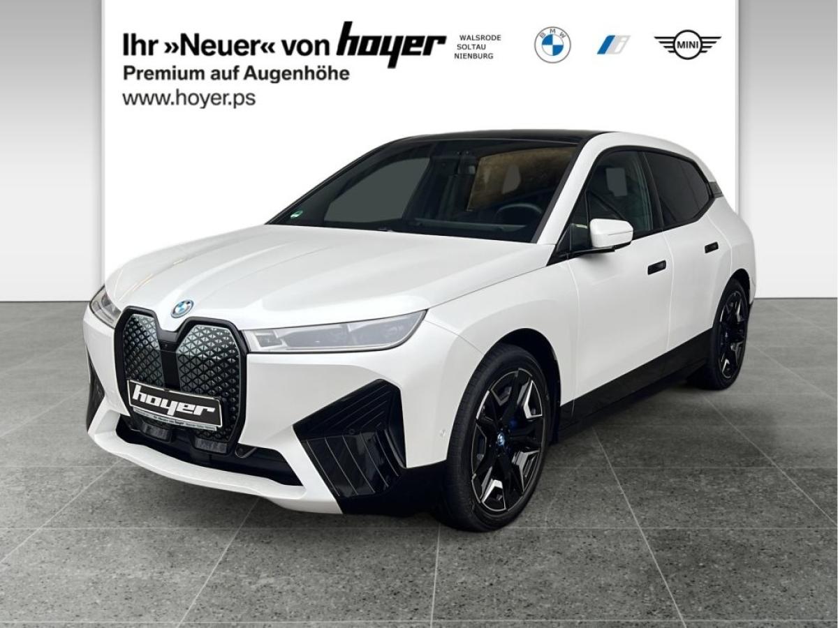 BMW ix xDrive50 Sportpaket 1000€ LADEGUTHABEN Head-Up HK AHK