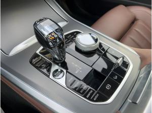 BMW X5 xDrive 30d xLine Luftfeder Panorama Kamera