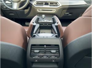 BMW X5 xDrive 30d xLine Luftfeder Panorama Kamera