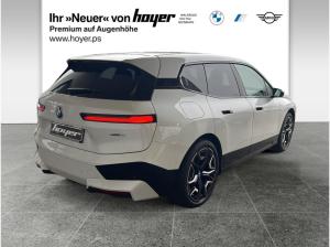 BMW ix xDrive50 Sportpaket 1000€ LADEGUTHABEN Head-Up HK AHK