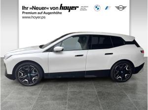 BMW ix xDrive50 Sportpaket 1000€ LADEGUTHABEN Head-Up HK AHK