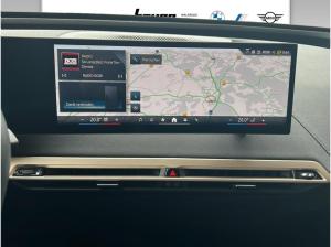 BMW ix xDrive50 Sportpaket 1000€ LADEGUTHABEN Head-Up HK AHK