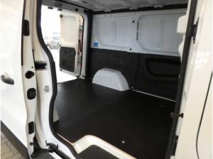 Nissan Primastar L1H1 2,8 Acenta + Laderaumboden