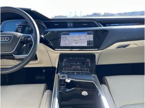 Audi Q8 Sportback 55 e-tron advanced qu Matrix B&O Navi Kamera