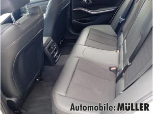 BMW 318 d Touring*AHK*Sitzheizung*LED*DAB*Tempomat*PDC*