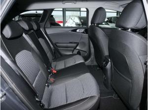 Kia Ceed Sportswagon 1.5T DCT7 VISION KOMFORT NAVI